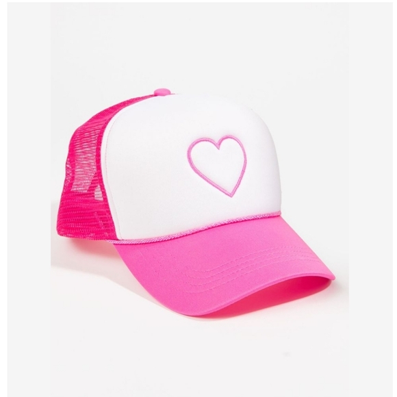 Altar'd State Accessories - Altar'd State Heart Trucker Hat, OSFA